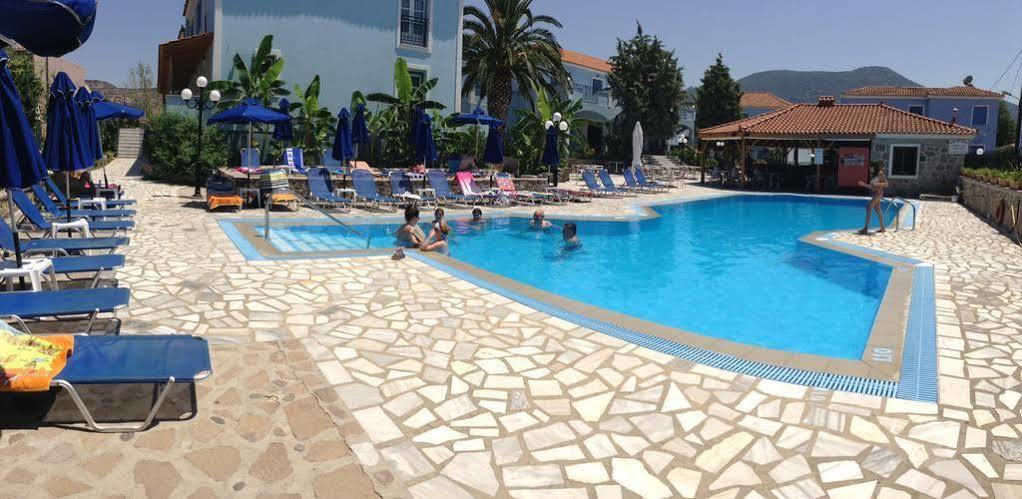 Blue Sky Hotel - Petra - Lesvos - Greece Exterior photo