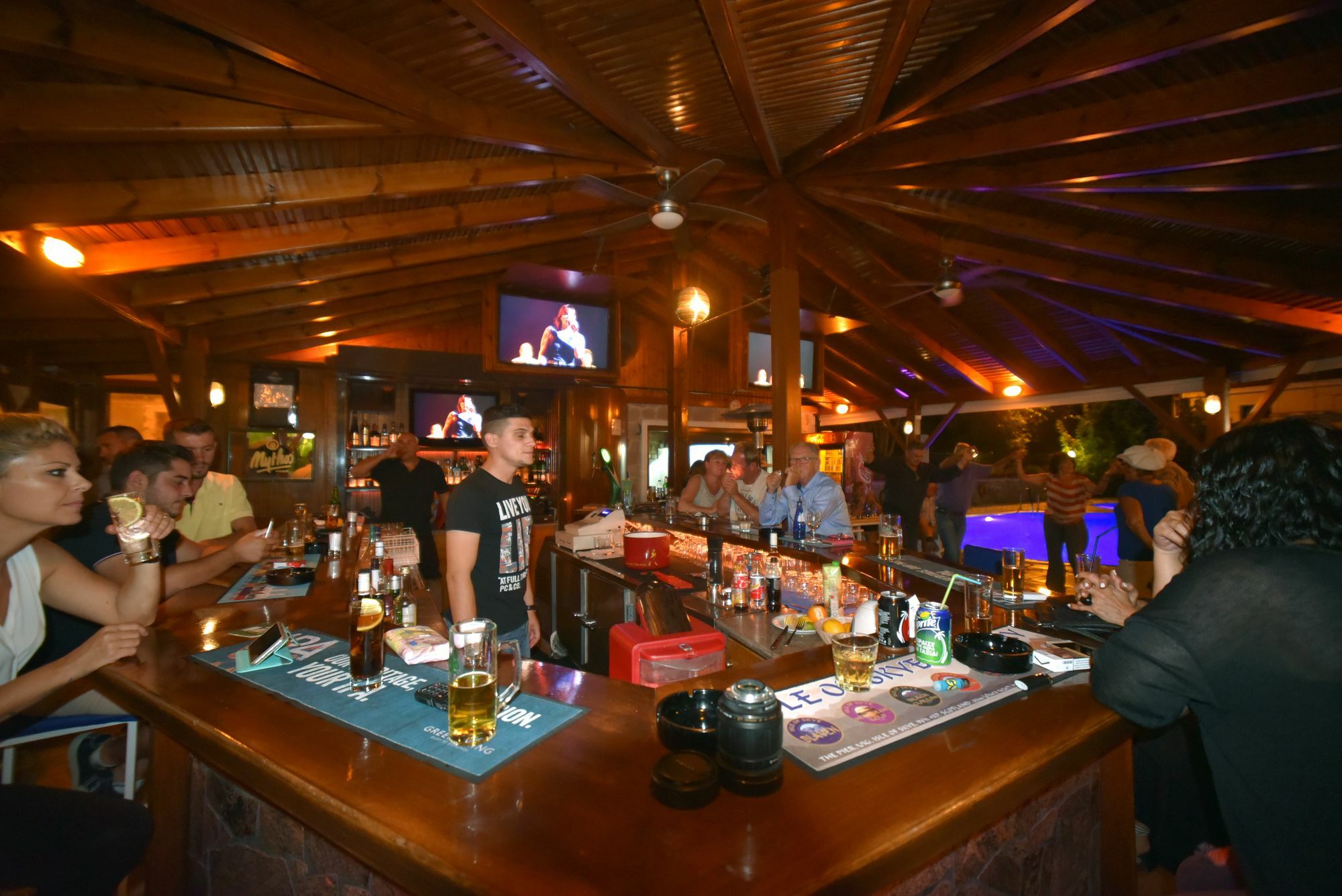 Blue Sky Hotel - Petra - Lesvos - Greece Exterior photo